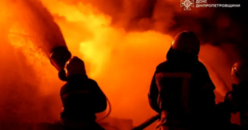 Ukraine tấn công UAV vào nhà máy lọc dầu và nhà máy hóa chất sâu trong lãnh thổ Nga