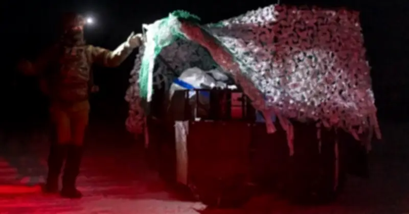 Ukraine triển khai mô hình tác chiến mới kết hợp drone và robot bộ binh