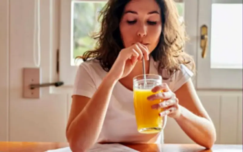 Uống loại nước buổi sáng ai cũng thích khiến vòng bụng tăng nhanh