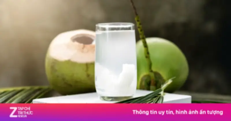 Uống Nước Dừa Liên Tục: Lợi Ích Và Những Cảnh Báo Sức Khỏe Cần Biết