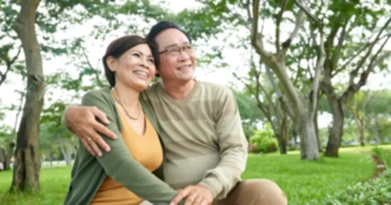 Về hưu có nhà, đất và 12 tỷ tiết kiệm, vợ chồng vẫn tranh cãi nơi sinh sống