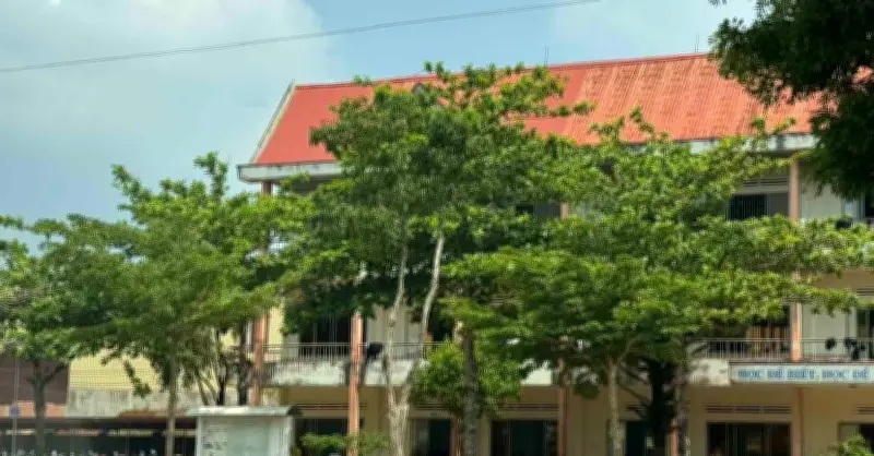 Vụ nữ giáo viên bị phạt tán ảnh nhạy cảm: Sở GD&ĐT chỉ đạo làm rõ