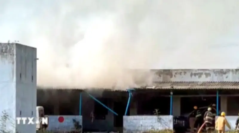 Vụ Nổ Nhà Máy Pháo Hoa Ấn Độ: 27 Người Thương Vong, Nhiều Người Mất Tích