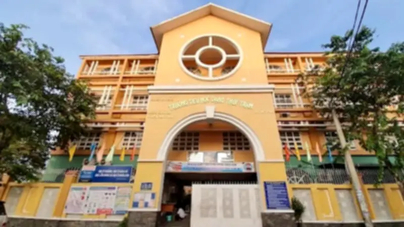 Vụ ngộ độc thực phẩm: 25 ca nhập viện, một học sinh nặng đã cải thiện