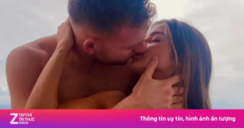 Vợ thủ môn Israel Daniel Peretz - Nữ ca sĩ Noa Kirel và mối tình đẹp như cổ tích