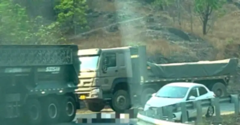 Va chạm xe đầu kéo trên Quốc lộ 1, một người đàn ông tử vong thương tâm