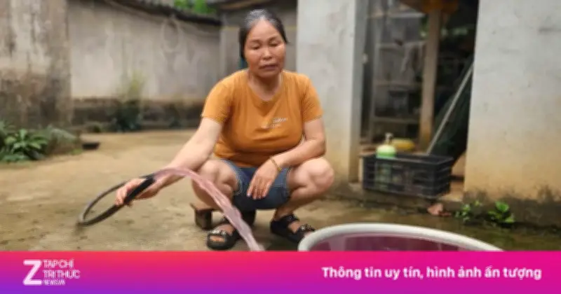 Video Gây Sốc: Nhân Viên Ngủ Quên, Nước Giếng Khoan Biến Thành Màu Tím Lạ