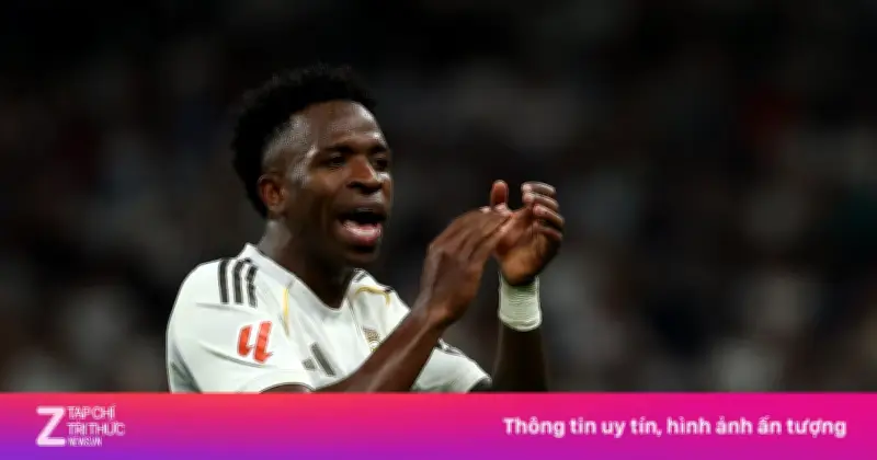 Vinicius mắng thẳng Bellingham: 'Câm miệng đi' trong trận căng thẳng Champions League