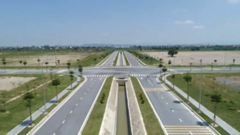 Việt Nam Chuyển Dịch Công Nghiệp: Từ Sản Xuất Chi Phí Thấp Sang Mở Rộng Quy Mô Và Ứng Dụng Công Nghệ