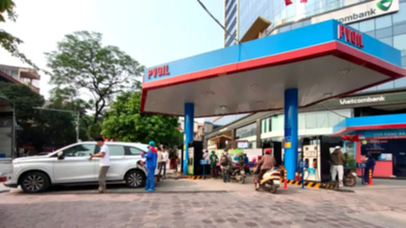 Việt Nam đẩy nhanh lộ trình xăng E10, giảm phụ thuộc nhiên liệu hóa thạch từ tháng 6/2026