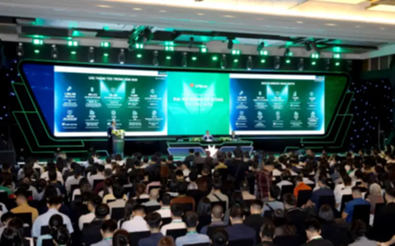 VPBank thảo luận về lãi suất, tín dụng và nợ xấu tại Đại hội cổ đông 2026