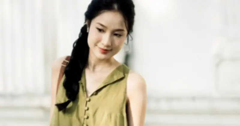 Váy Suông Linen: Lựa Chọn Tối Ưu Cho Mùa Hè Thanh Lịch Và Thoải Mái