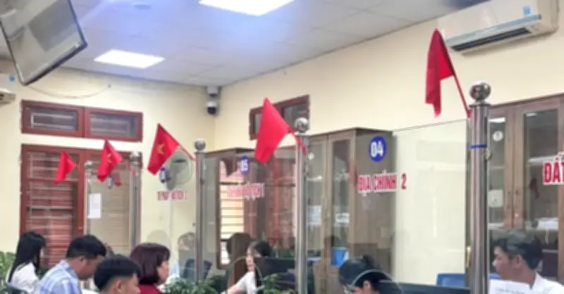 Xã Trấn Yên (Lào Cai) giảm nghèo thông tin nhờ chuyển đổi số và dịch vụ công lưu động