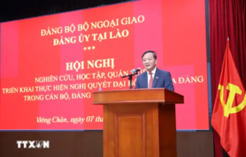 Xác định những định hướng lớn cần triển khai tại Lào trong thời gian tới