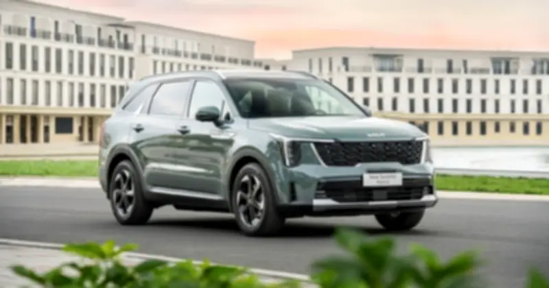 Xe hybrid tăng trưởng mạnh nhờ chính sách thuế và tâm lý tiêu dùng