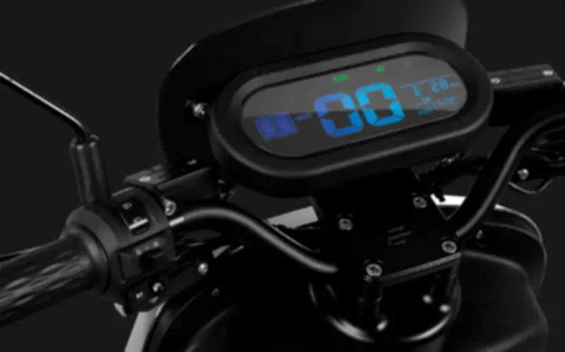 Xe Máy Điện 32 Triệu Đồng: Thiết Kế Đẹp, Chạy 100km/Lần Sạc, Cạnh Tranh Vision