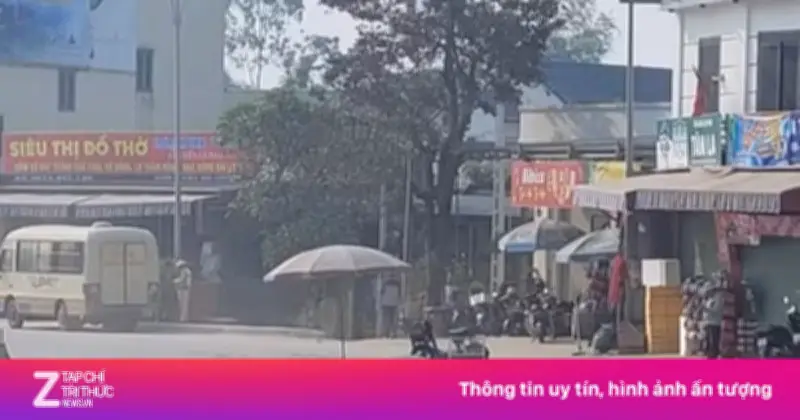 Xe tang va chạm xe máy điện trên Quốc lộ 7A, một phụ nữ tử vong tại chỗ