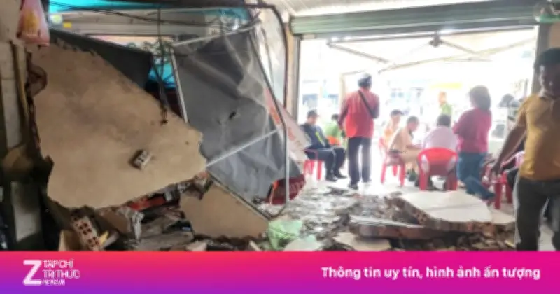 Xe Tải Mất Phanh Đâm Sập Tường Nhà Dân Trên Quốc Lộ 60 Tại Đồng Tháp