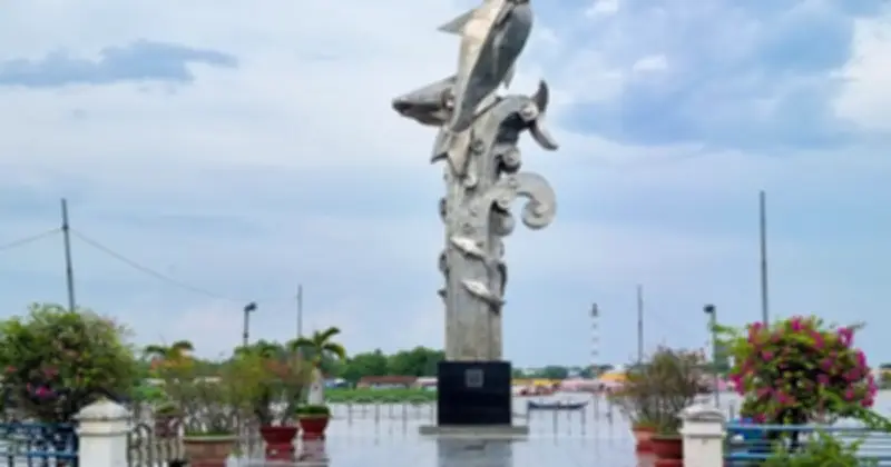 Xu hướng xây dựng biểu tượng địa phương trong du lịch Việt Nam