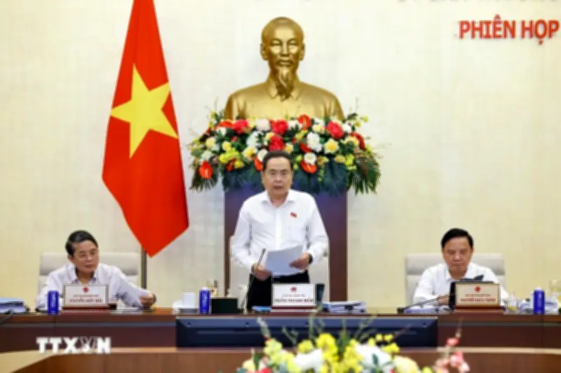 Ủy ban Thường vụ Quốc hội khai mạc phiên họp thứ 56, thảo luận nhiều dự án luật quan trọng