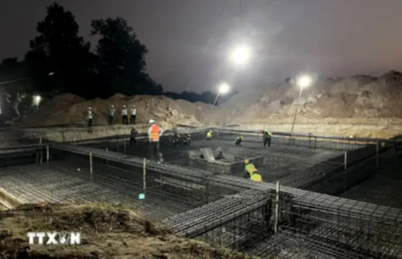 Đẩy nhanh dự án điện trọng điểm tại Phú Quốc phục vụ APEC 2027