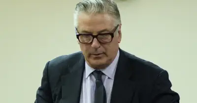 Alec Baldwin muốn nghỉ hưu sau bi kịch gây chết người trên phim trường Rust