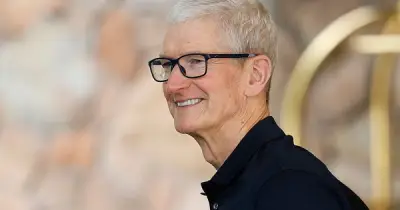 Apple phát triển kính thông minh không màn hình, hướng tới sản phẩm thực dụng như Ray-Ban Meta