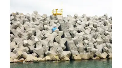 BRINlock: Công nghệ đê chắn sóng mới giúp Indonesia thích ứng biến đổi khí hậu