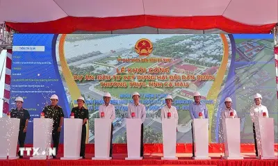 Cà Mau khởi công hai đội dân quân thường trực hỗ trợ ngư dân bám biển