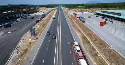 Cục Đường bộ thúc đẩy hoàn thiện trạm dừng nghỉ cao tốc phục vụ dịp lễ 30.4-1.5