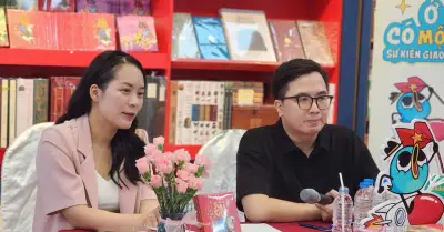 Cha đẻ của 'Chú chim xanh' siêu lạ tiết lộ bí quyết sáng tạo đặc biệt