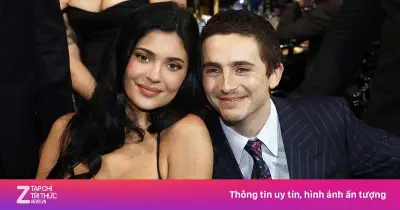 Charlize Theron chỉ trích Timothée Chalamet, dự đoán AI sẽ thay thế diễn xuất