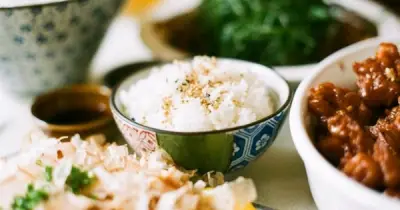 Chuyên gia cảnh báo 5 thói quen ăn uống hàng ngày có thể biến thức ăn thành chất độc