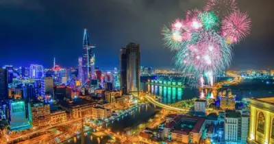 Chuyên gia đề xuất Việt Nam học hỏi mô hình kinh tế Nhật Bản, Hàn Quốc để vượt bẫy thu nhập