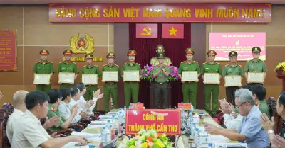 Công an Cần Thơ triệt phá đường dây ma túy lớn, thu giữ 38kg và 4 khẩu súng