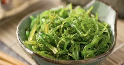 Cảnh báo: Thực phẩm 'healthy' không hẳn an toàn, có thể gây hại tuyến giáp