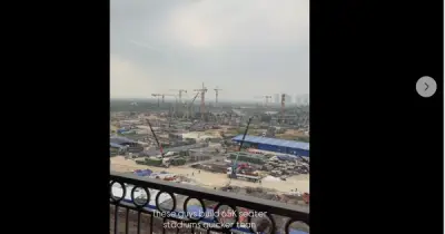 Cầu thủ Úc thán phục tốc độ xây sân PVF Hưng Yên, so sánh vượt xa quê nhà