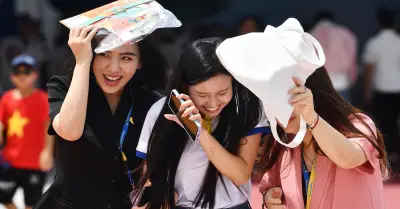 Dự báo thời tiết 15/4/2026: Nắng nóng đỉnh điểm, không khí lạnh sắp tràn về