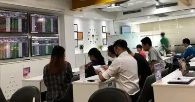 Dự thảo thuế 0,1% cho chuyển nhượng chứng khoán phái sinh: Bộ Tài chính lấy ý kiến