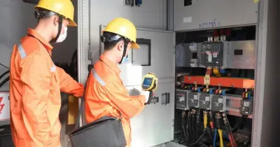 EVN cảnh báo 2 khung giờ cao điểm: Nguyên nhân sâu xa và cách dùng điện an toàn