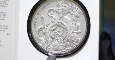 Giá Bạc Trong Nước Tăng Mạnh, Vượt Xa Vàng Trên Thị Trường Quốc Tế