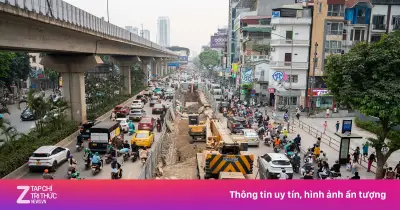 Hà Nội ùn tắc nghiêm trọng do rào chắn thi công bủa vây nhiều tuyến đường huyết mạch