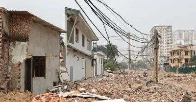 Hà Nội: Nhà 'Siêu Mỏng, Siêu Méo' Mọc Trên Tuyến Đường Mới Giải Phóng Mặt Bằng