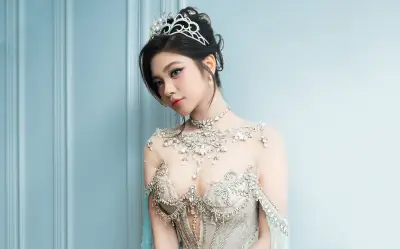 Á hậu Minh Kiên: Tự chủ kinh tế để mẹ nghỉ việc giúp việc, chăm sóc gia đình