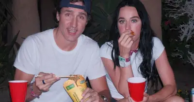 Katy Perry đối mặt khủng hoảng hình ảnh sau cáo buộc tấn công tình dục từ Ruby Rose