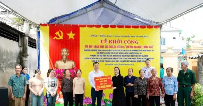 Khởi công 16 ngôi nhà 'Ấm tình đoàn kết lương-giáo' tại xã Phát Diệm