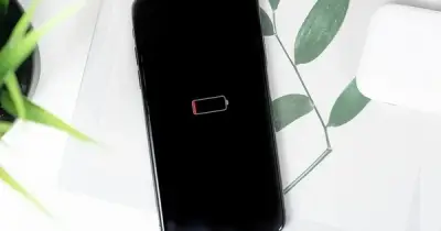 Mẹo bảo quản thiết bị công nghệ khi không dùng: Mức pin 50% là chìa khóa