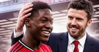 MU thắng Brentford 2-1, tiến gần vé dự Champions League mùa tới