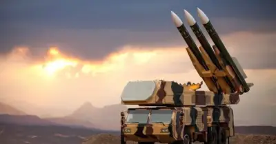 Máy Bay Không Người Lái Mỹ MQ-4C Triton Rơi Ở Vịnh Ba Tư: Tai Nạn Hay Bị Bắn Hạ?