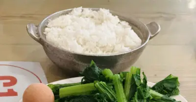 Ăn cơm trắng đều đặn, người đàn ông vẫn giảm mạnh đường huyết